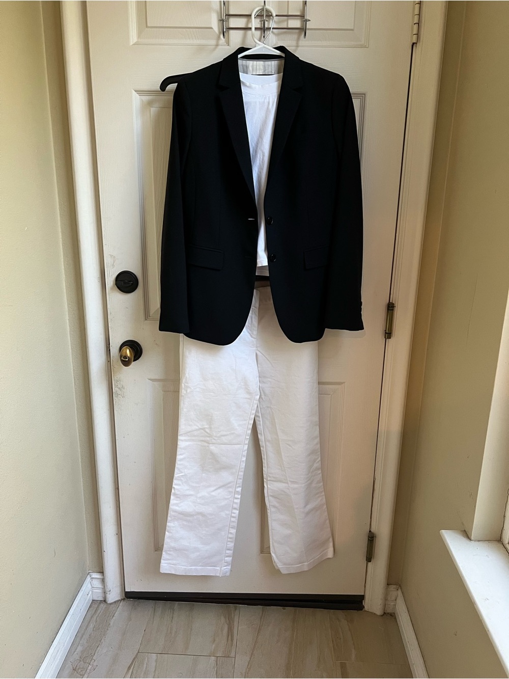 Ann Taylor White Petites Jean Trousers